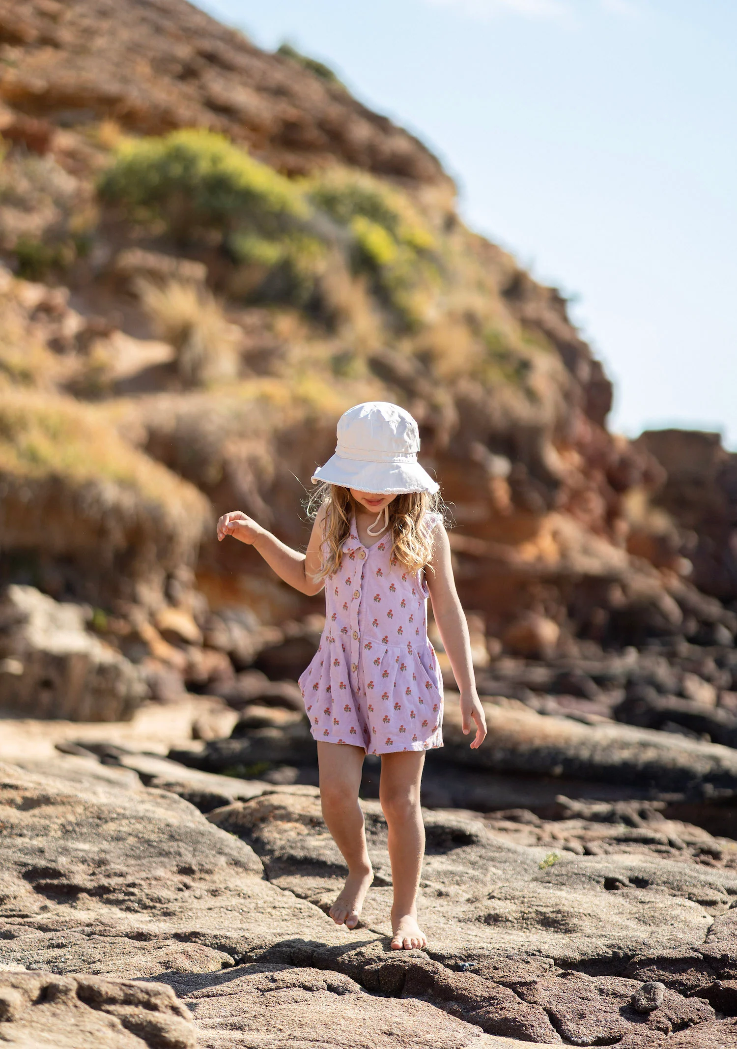 Vanilla Frayed Bucket Hat - Image 2