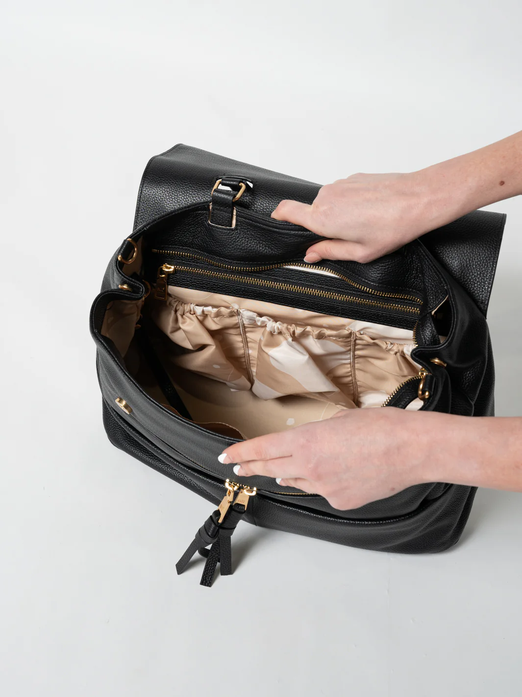 Luxe Ari - Black - Image 7