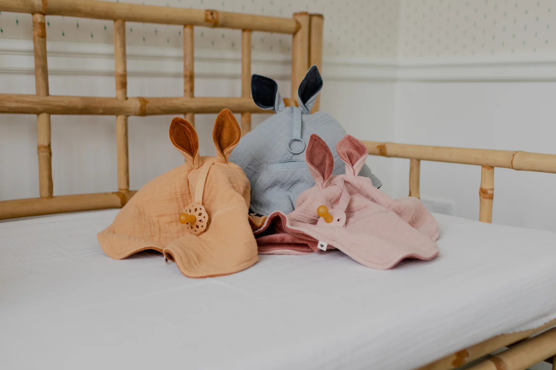Kangaroo Cuddle Cloth - Desert Sand - Image 4