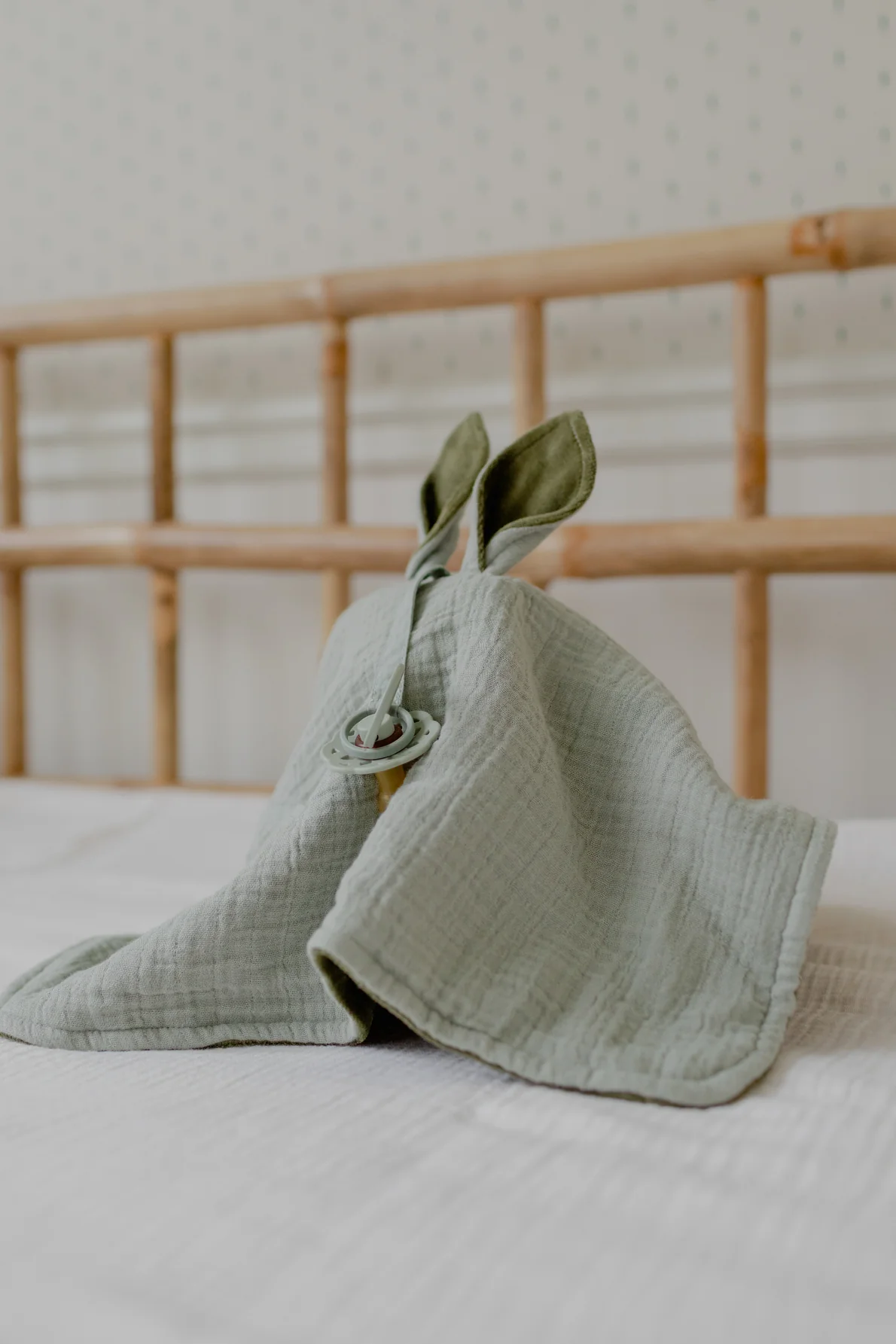 Kangaroo Cuddle Cloth - Sage - Image 2