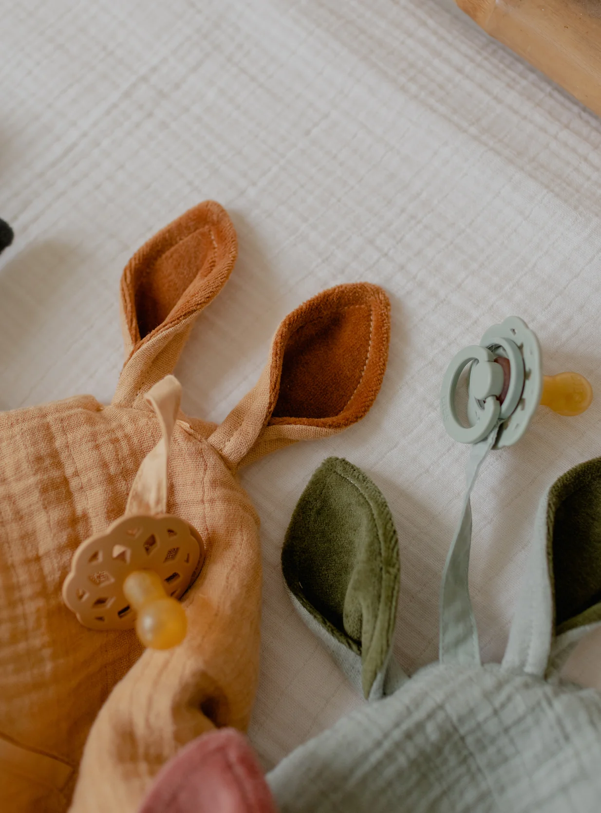 Kangaroo Cuddle Cloth - Sage - Image 4