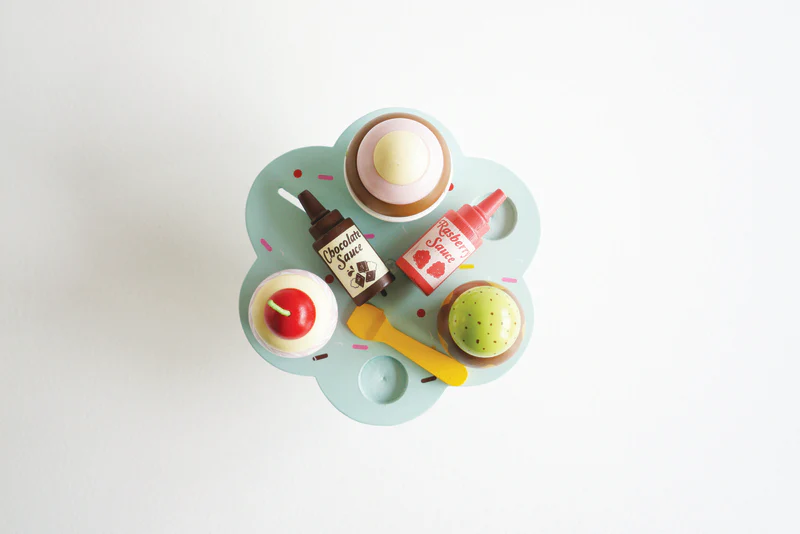 Carlo's Gelato Wooden Ice Cream Set - Image 2