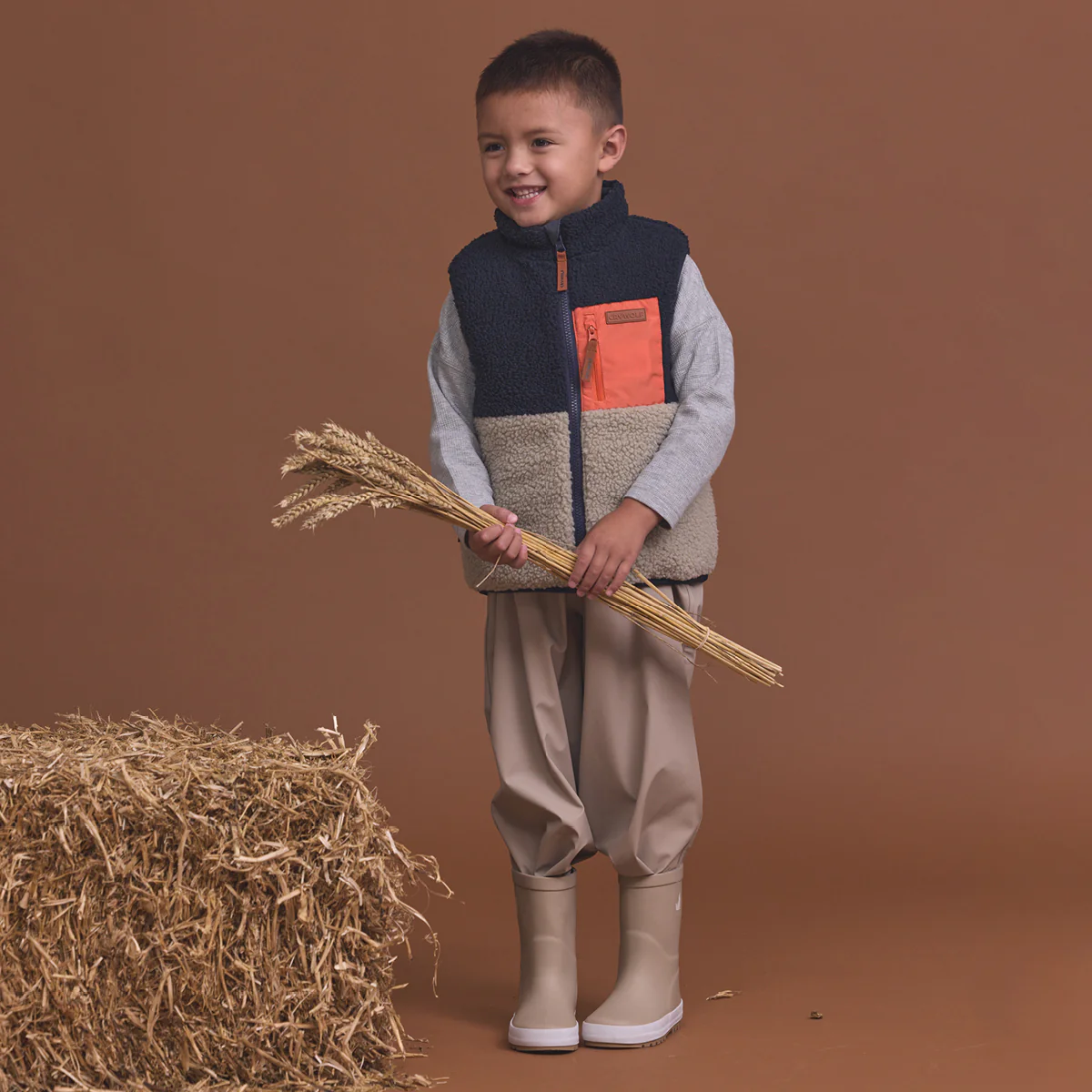 Reversible Yeti Vest Ash Colourblock - Image 2