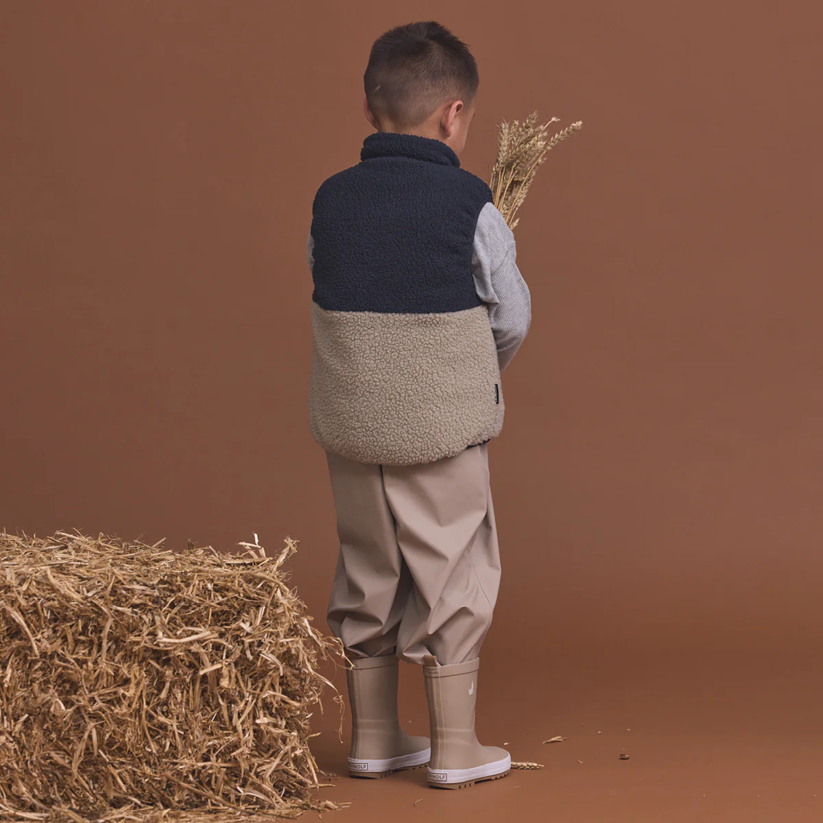 Reversible Yeti Vest Ash Colourblock - Image 5
