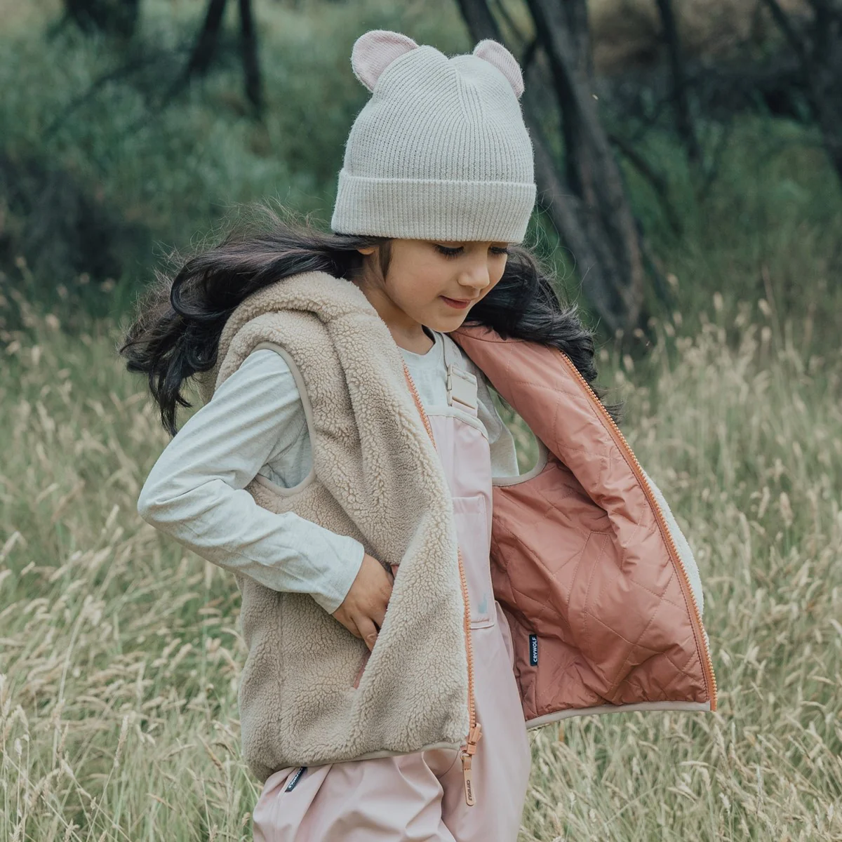 Crywolf Reversible Yeti Vest - Terracotta/Camel - Image 2