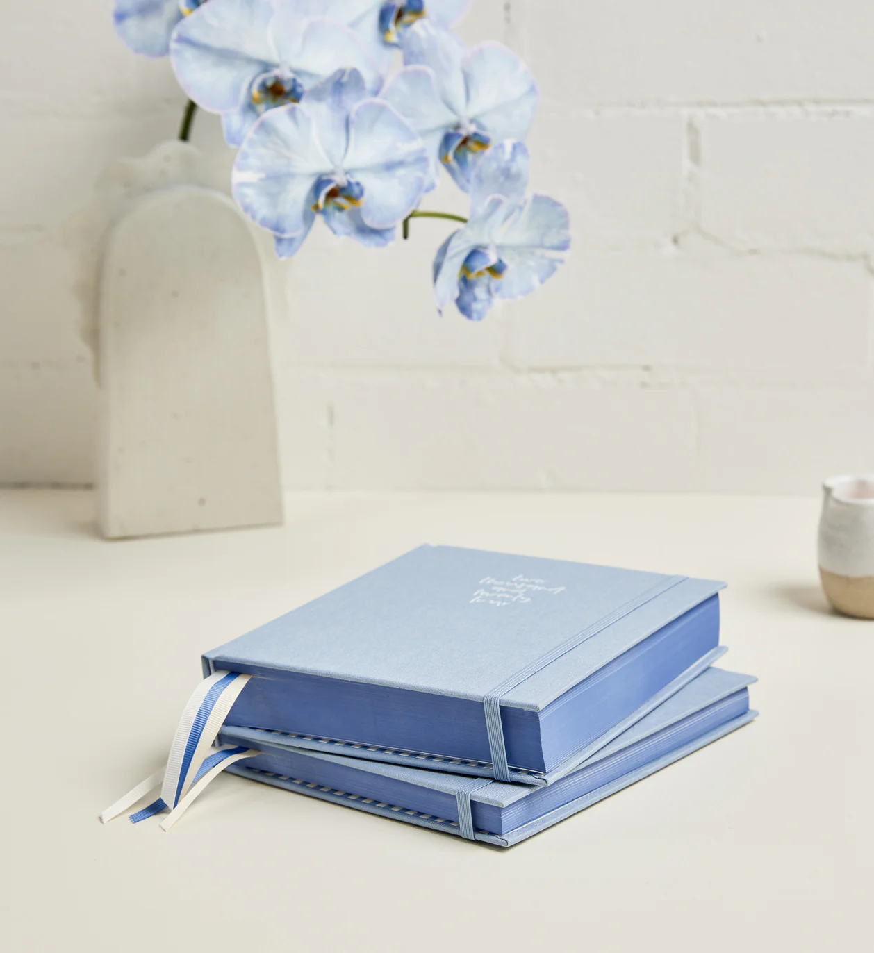 2024 Planner | Signature | Vertical Weekly | Amalfi - Image 3
