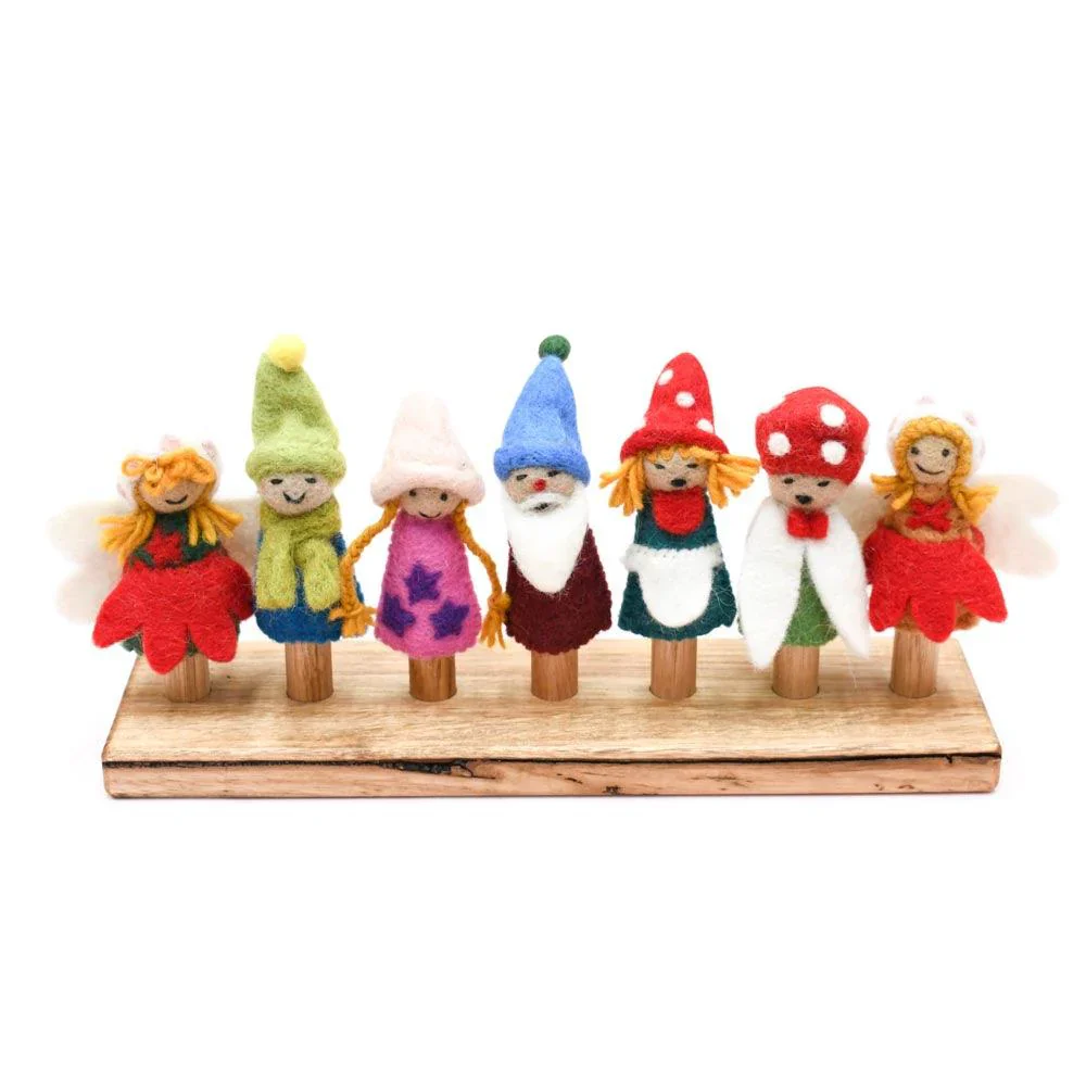 Fairies & Gnomes Finger Puppet Set - Image 2