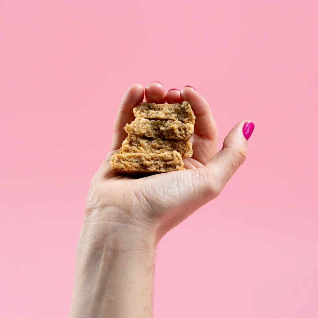 Mama Biscuits - Raspberry & White Choc - Image 4