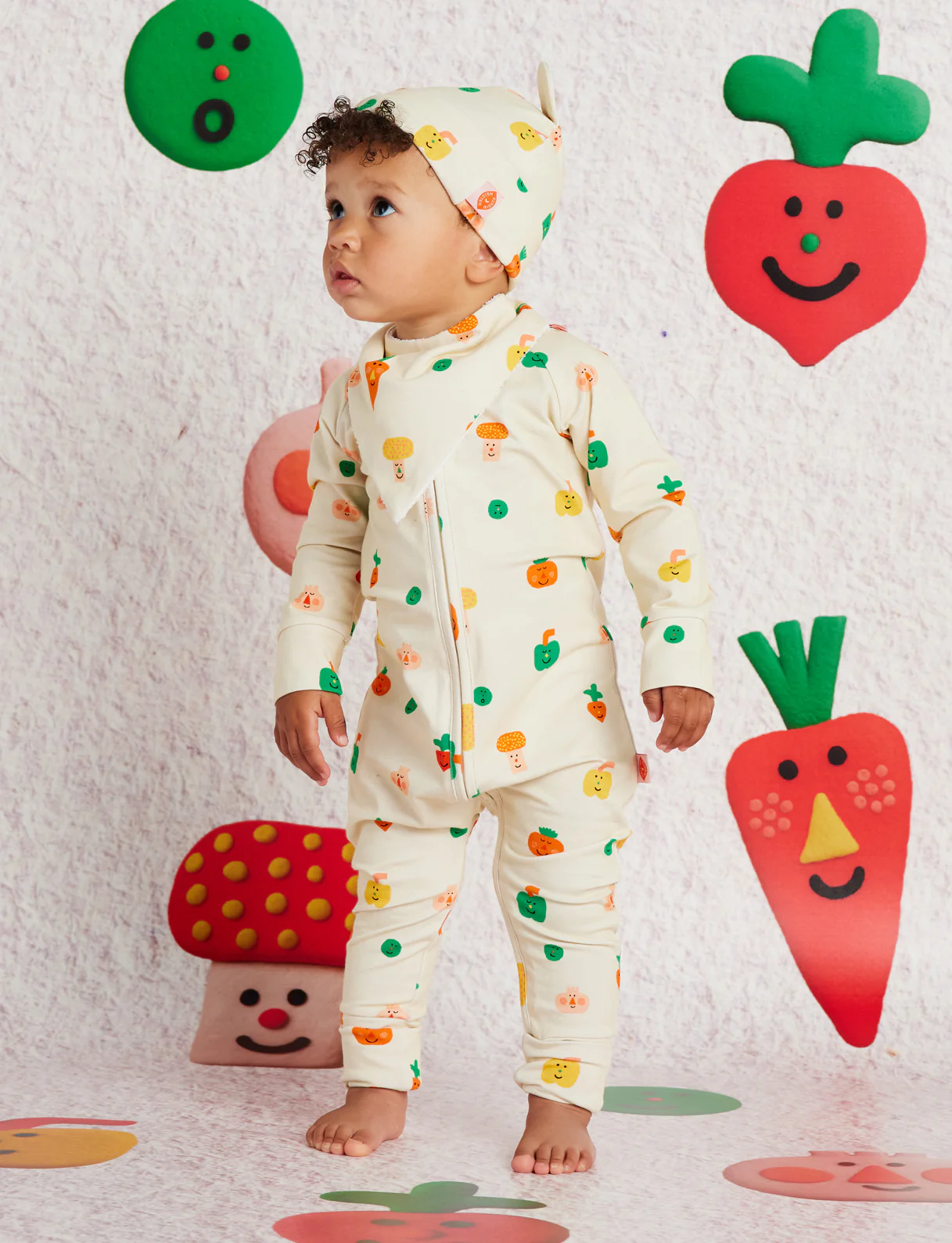 Teeny Tiny Veg Bib - Image 2