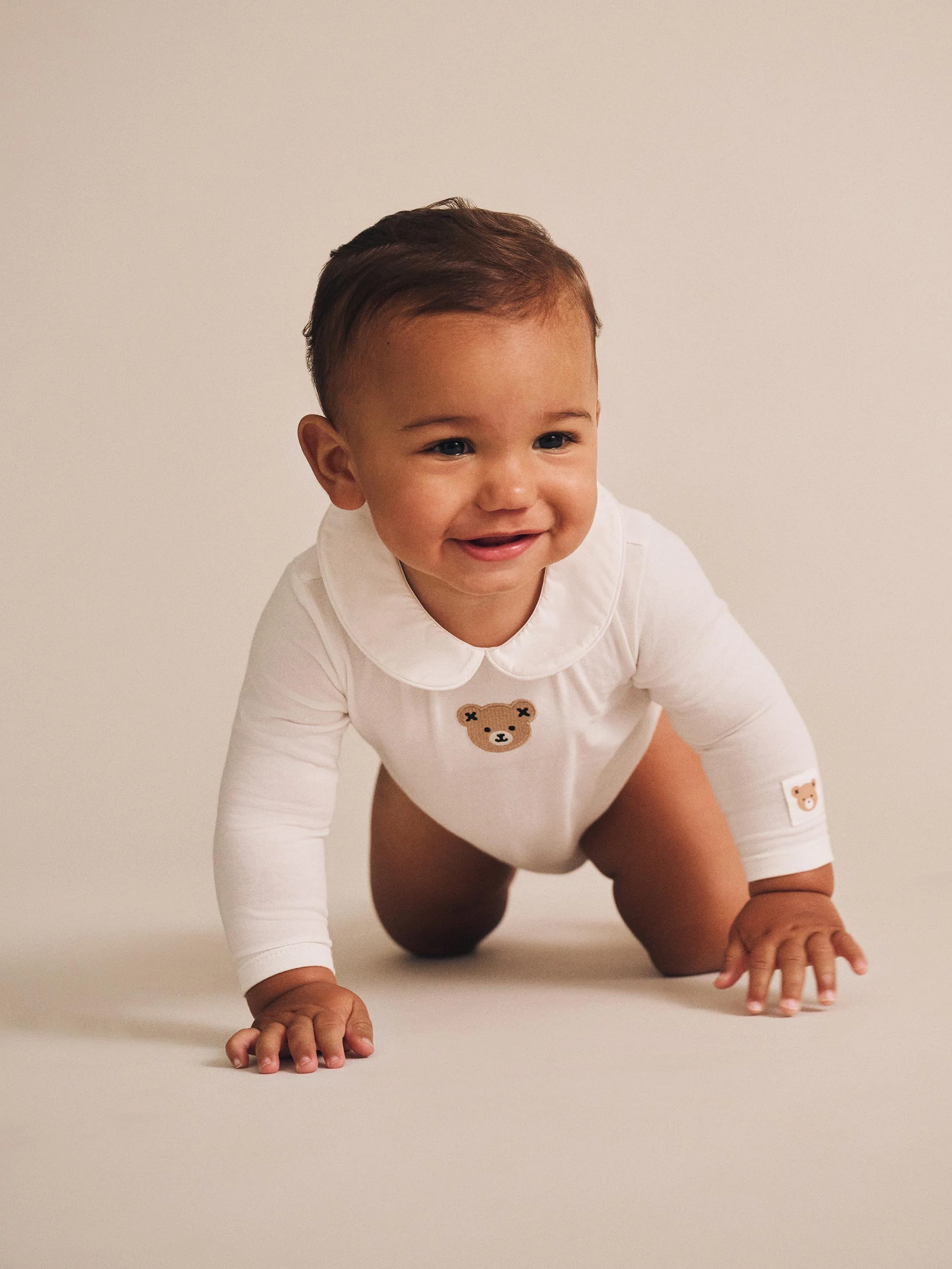 Huxbaby Baby's First Outfit Romper & Hat - Image 2