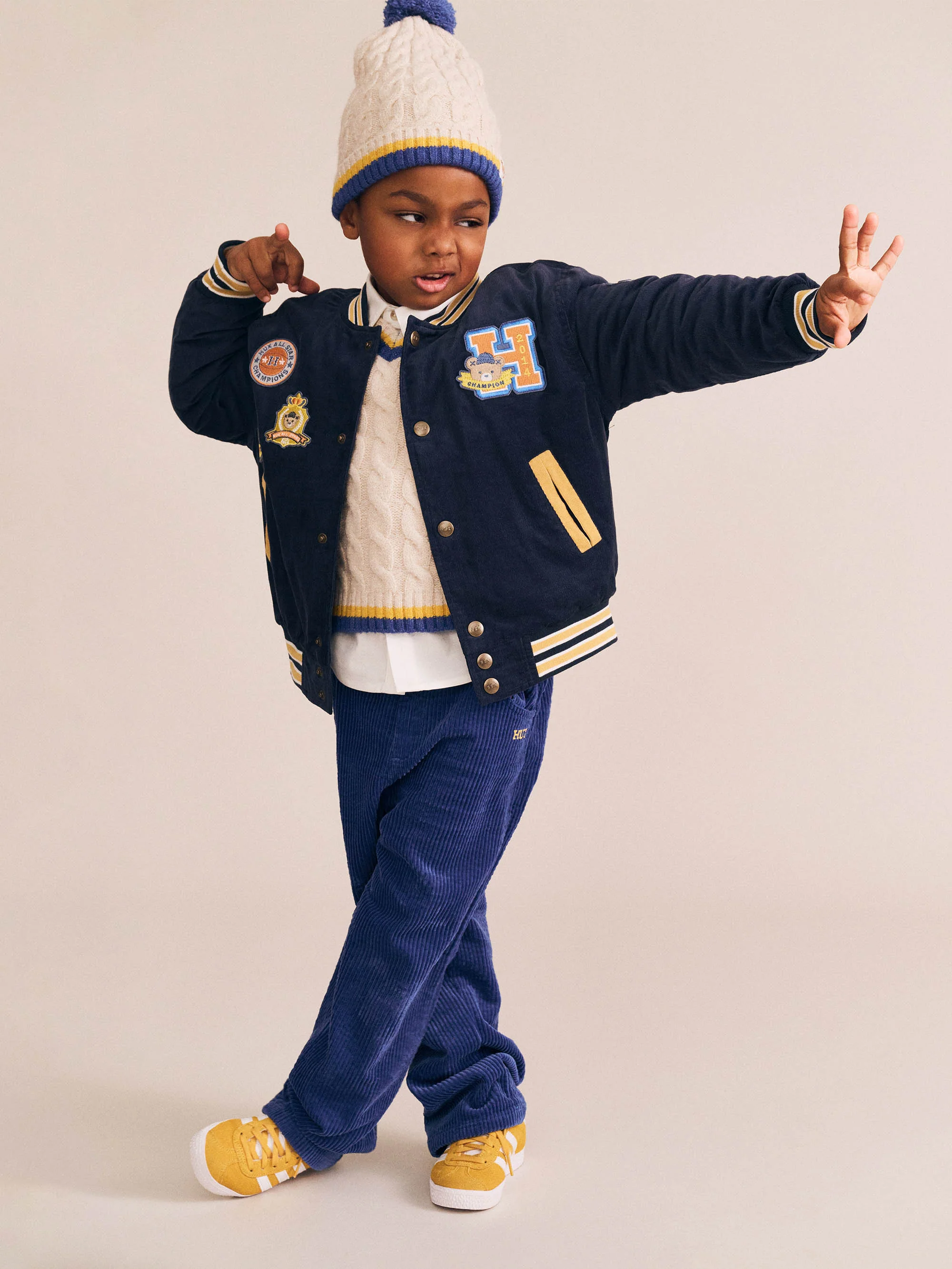 Collegiate Hux Cricket Jumper - Image 3