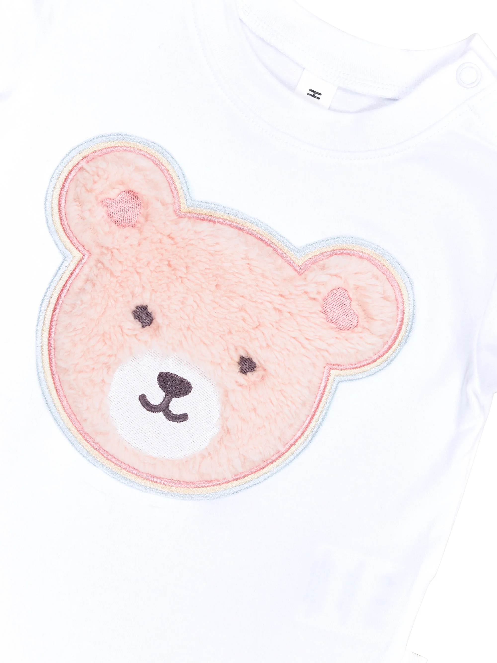 Furry Heart Bear T-Shirt - White - Image 3