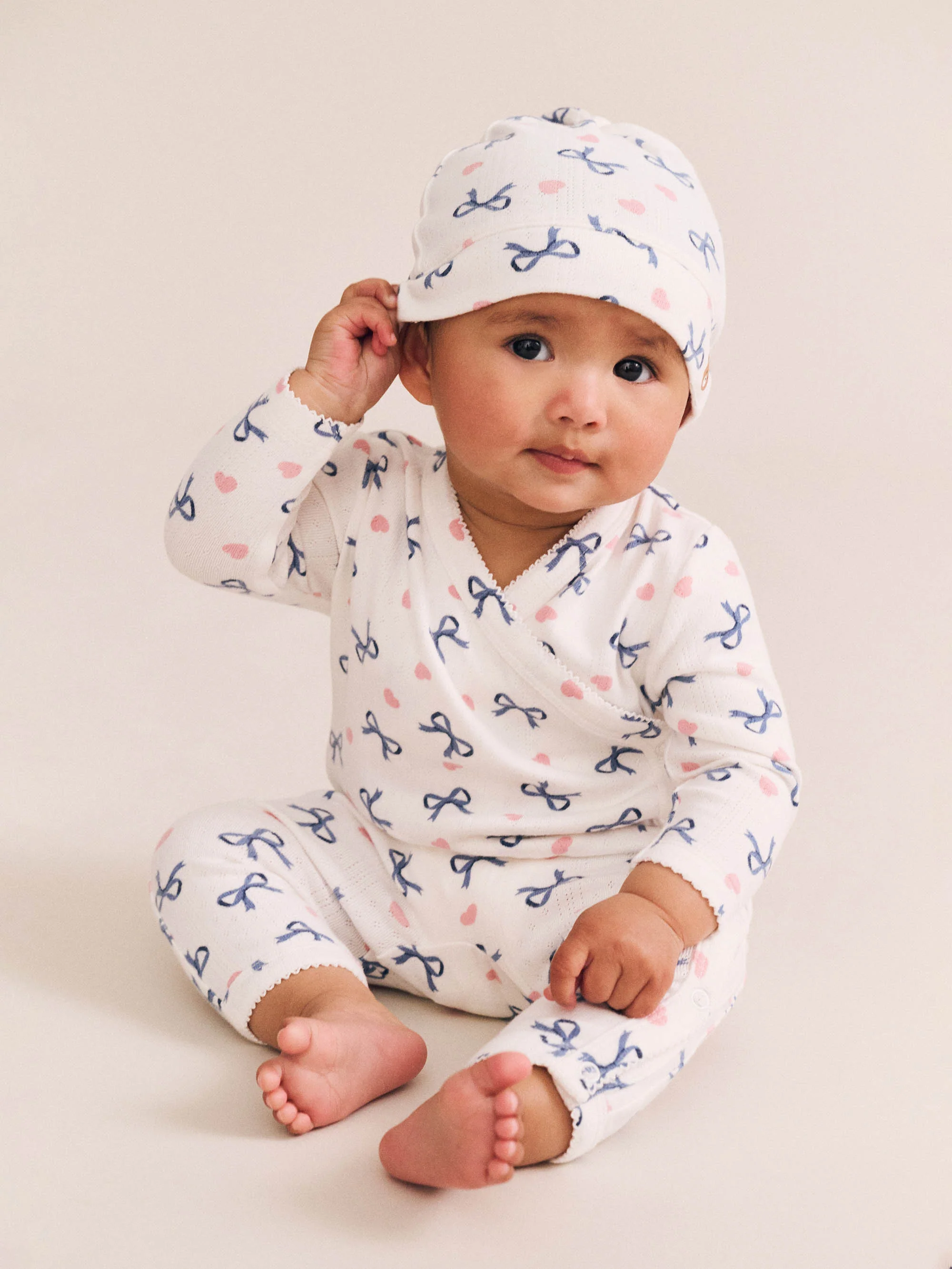 My First Hux Hearts And Bows  Newborn Romper - Image 2