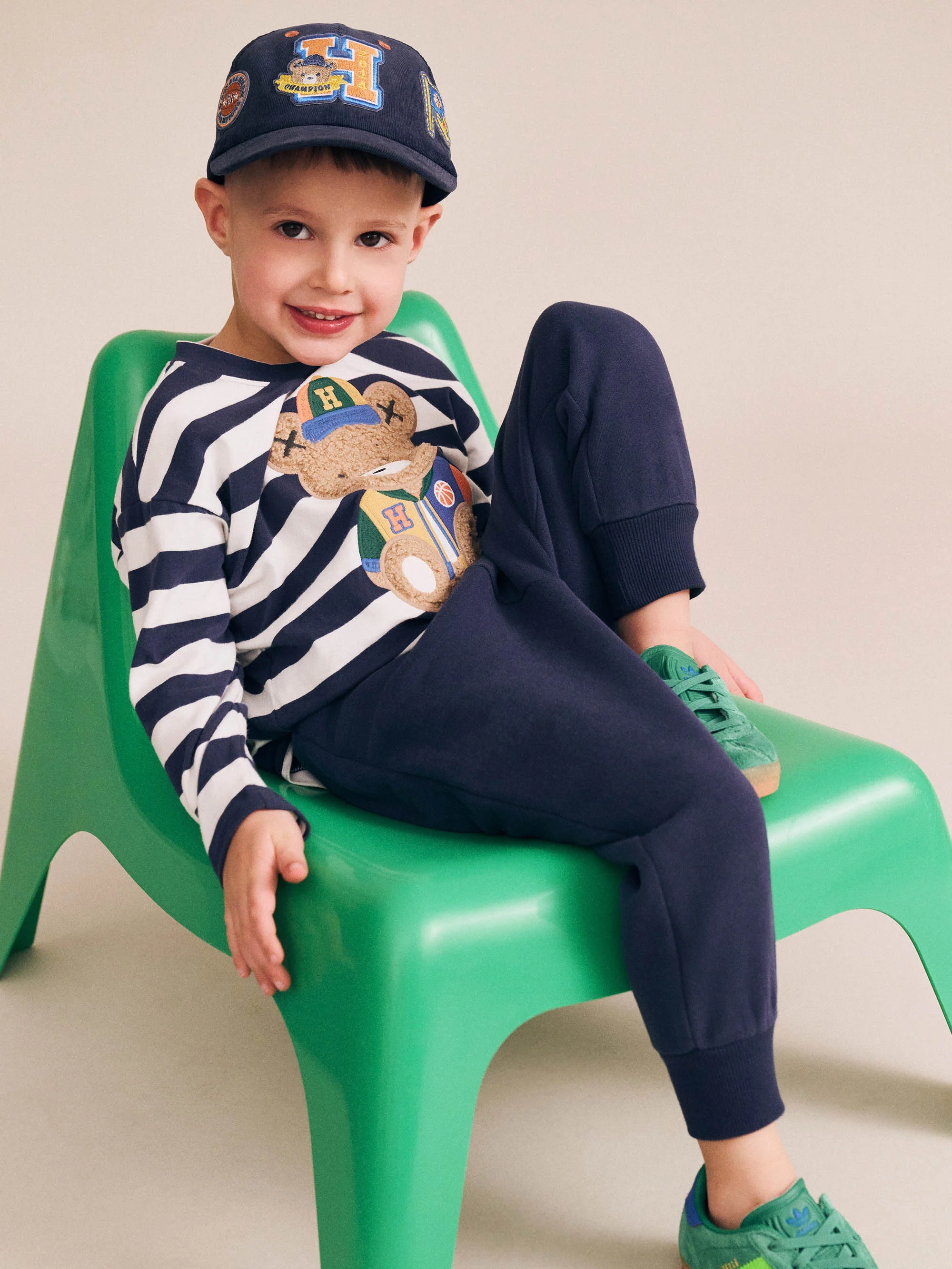 Navy Hux Trackpant - Image 3
