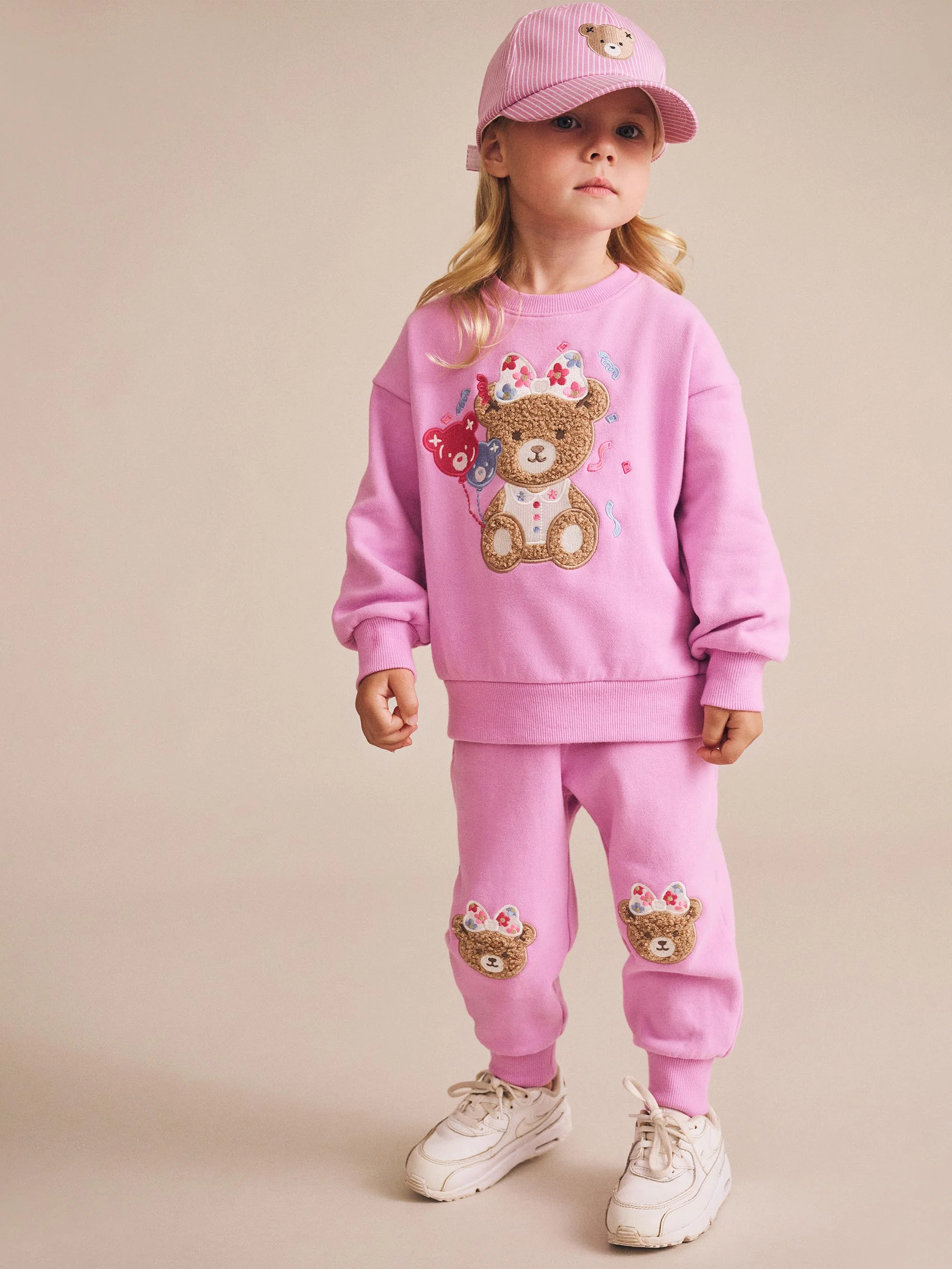 Party Huxette Sweatshirt - Image 3