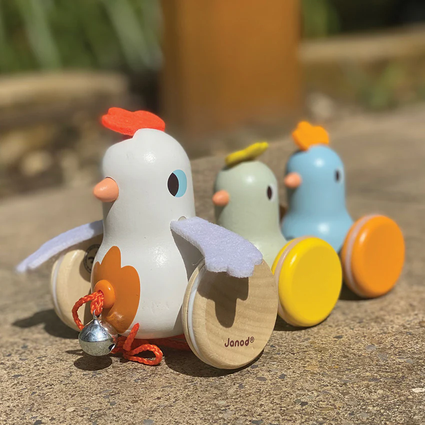 Pull Along Hen Family - Image 2