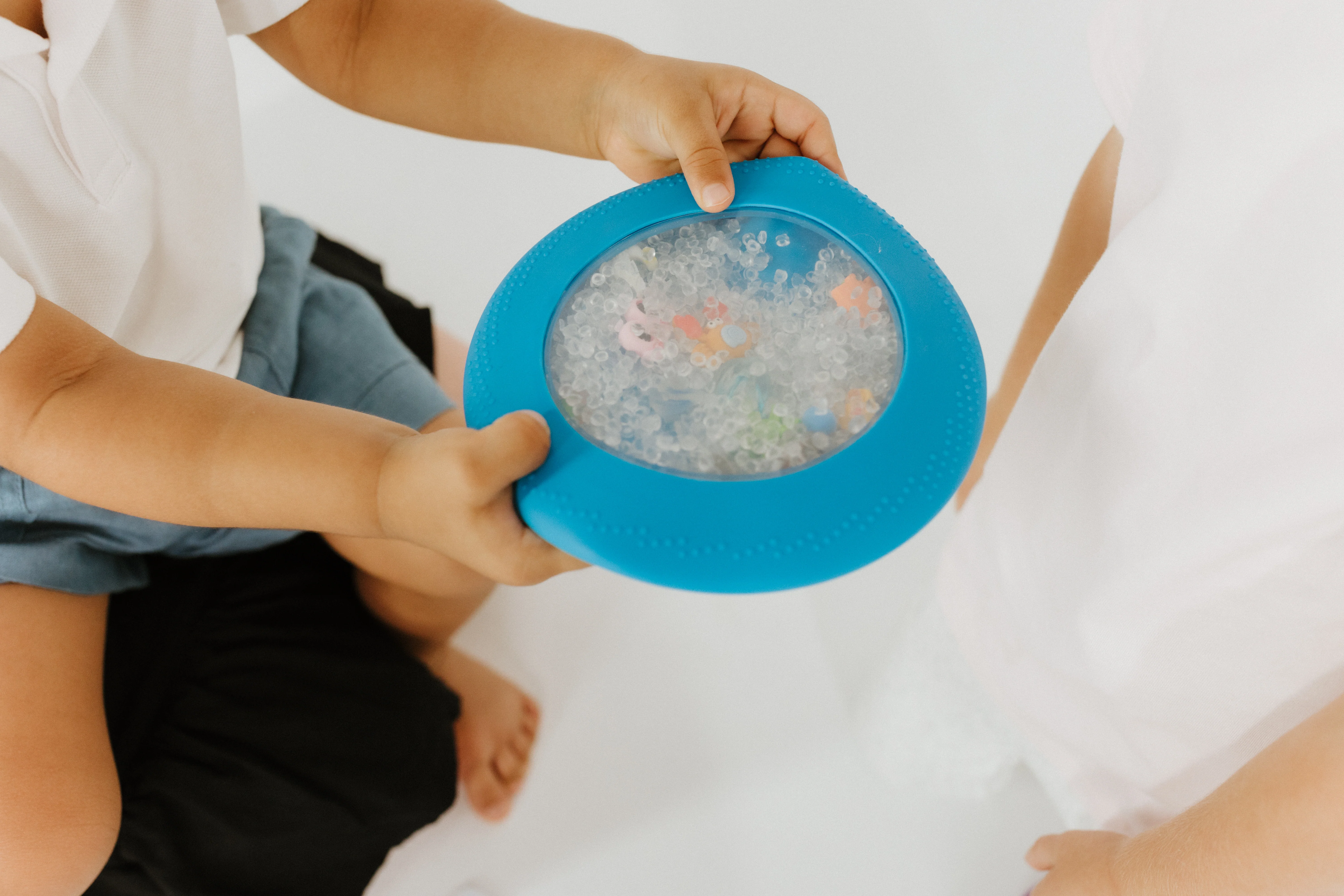 Peekaboo Sensory Bag - Beach - Image 2