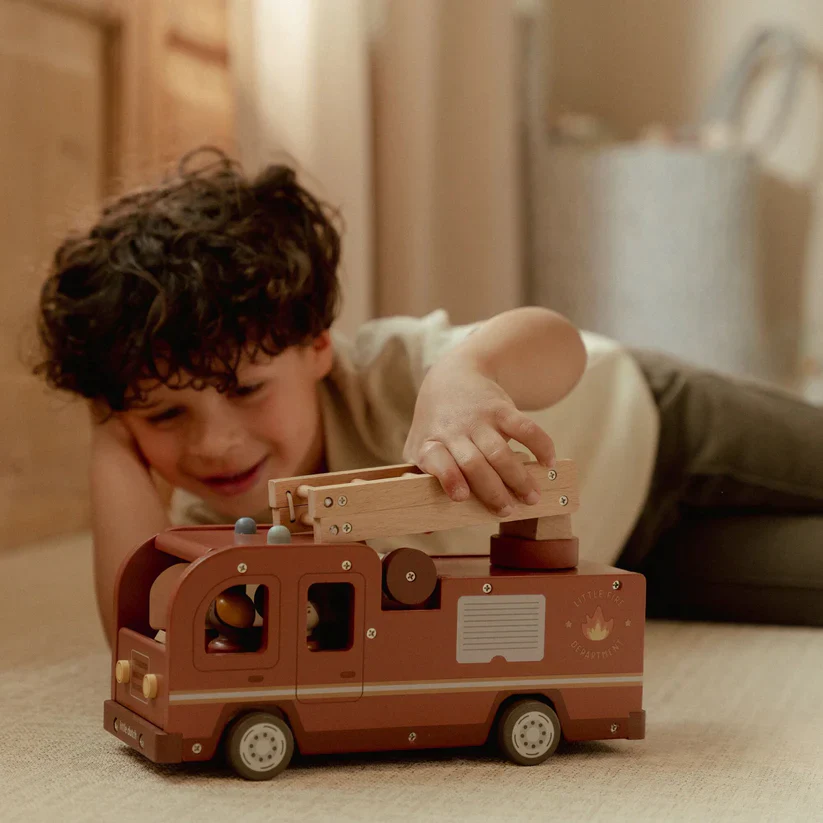 Wooden Fire Truck Set - Image 6