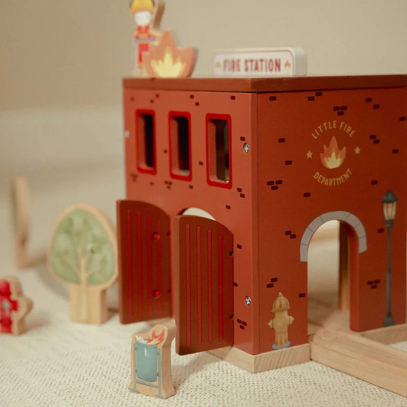 Wooden Fire Station - Image 5