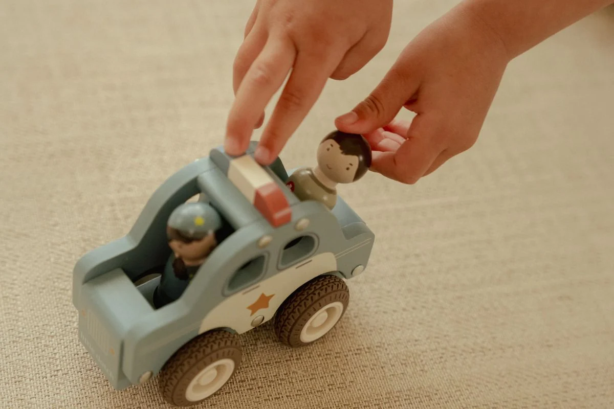 Wooden Police Car - Image 8