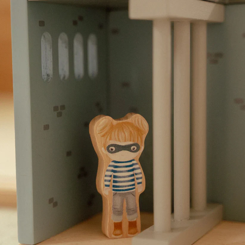 Wooden Police Station - Image 5
