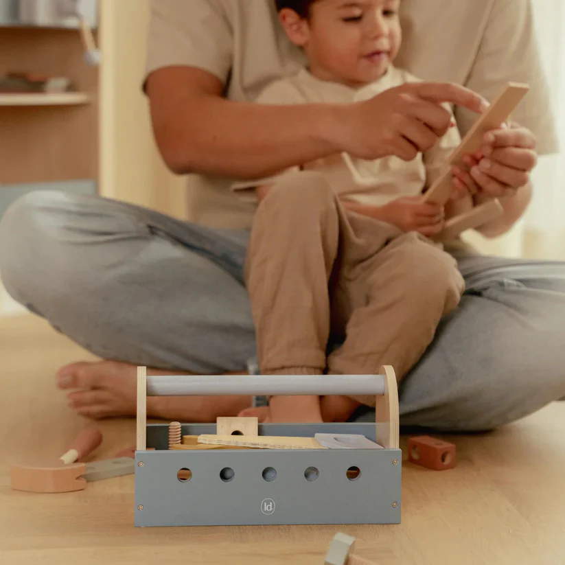 Wooden Toolbox - Image 4