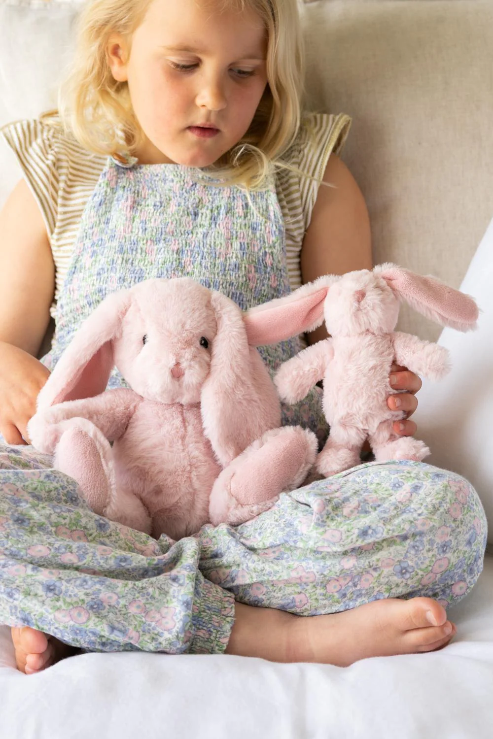 Pixie the Bunny Pink Rattle - Image 2