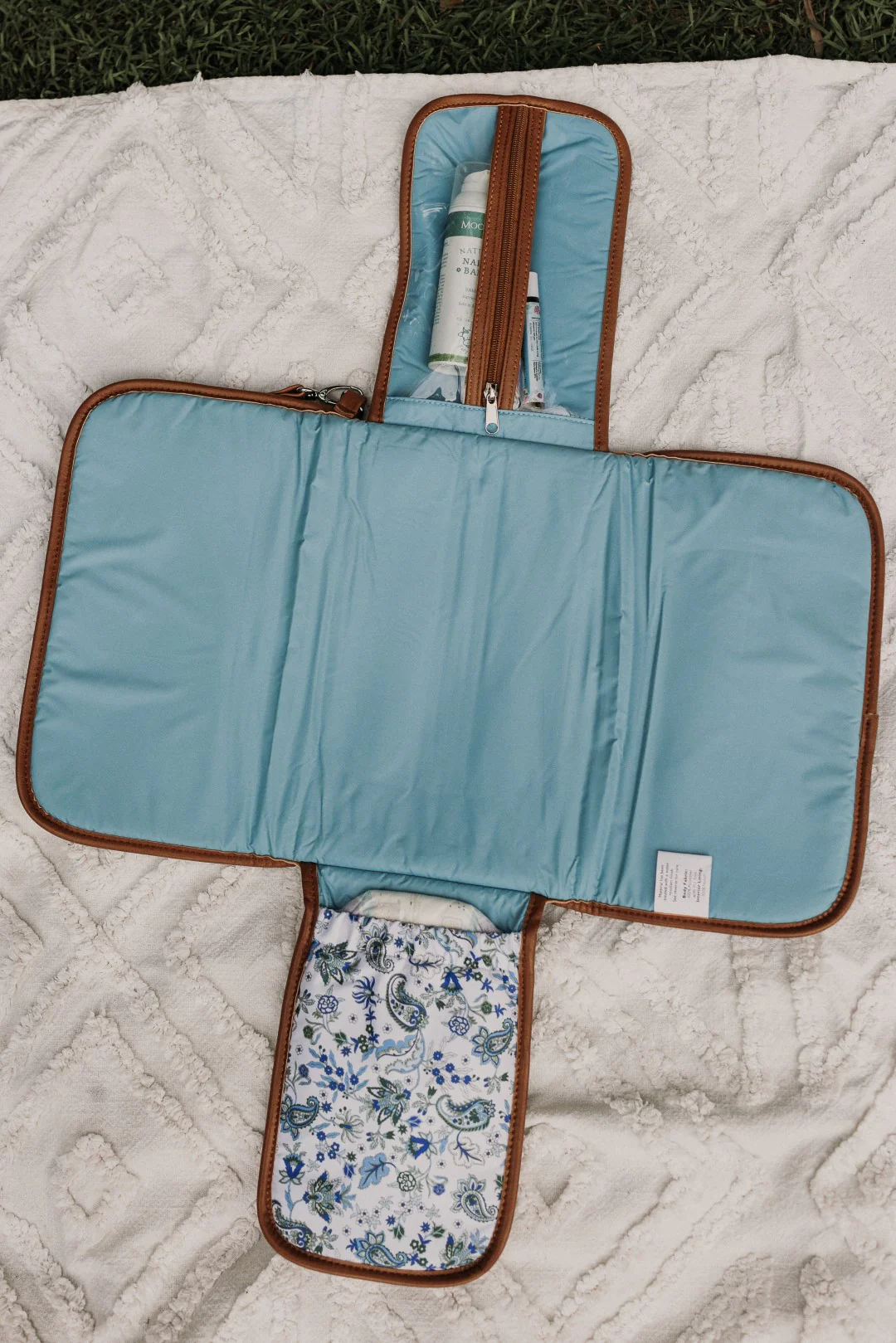 Change Clutch - Blue Paisley/Tan - Image 5