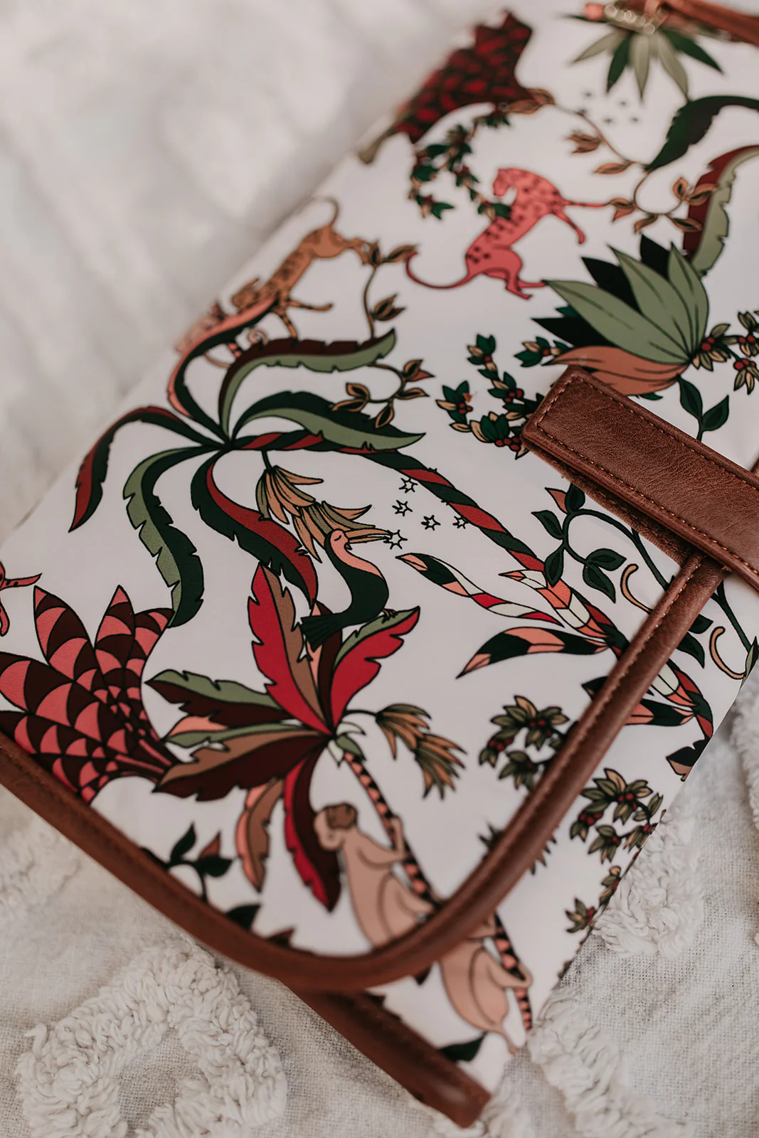 Change Clutch - Jungle Cream/Tan - Image 4