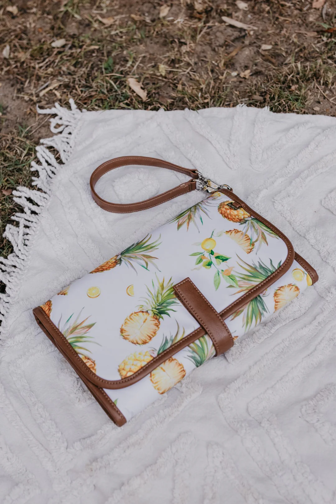 Change Clutch - Pineapple/Tan - Image 3