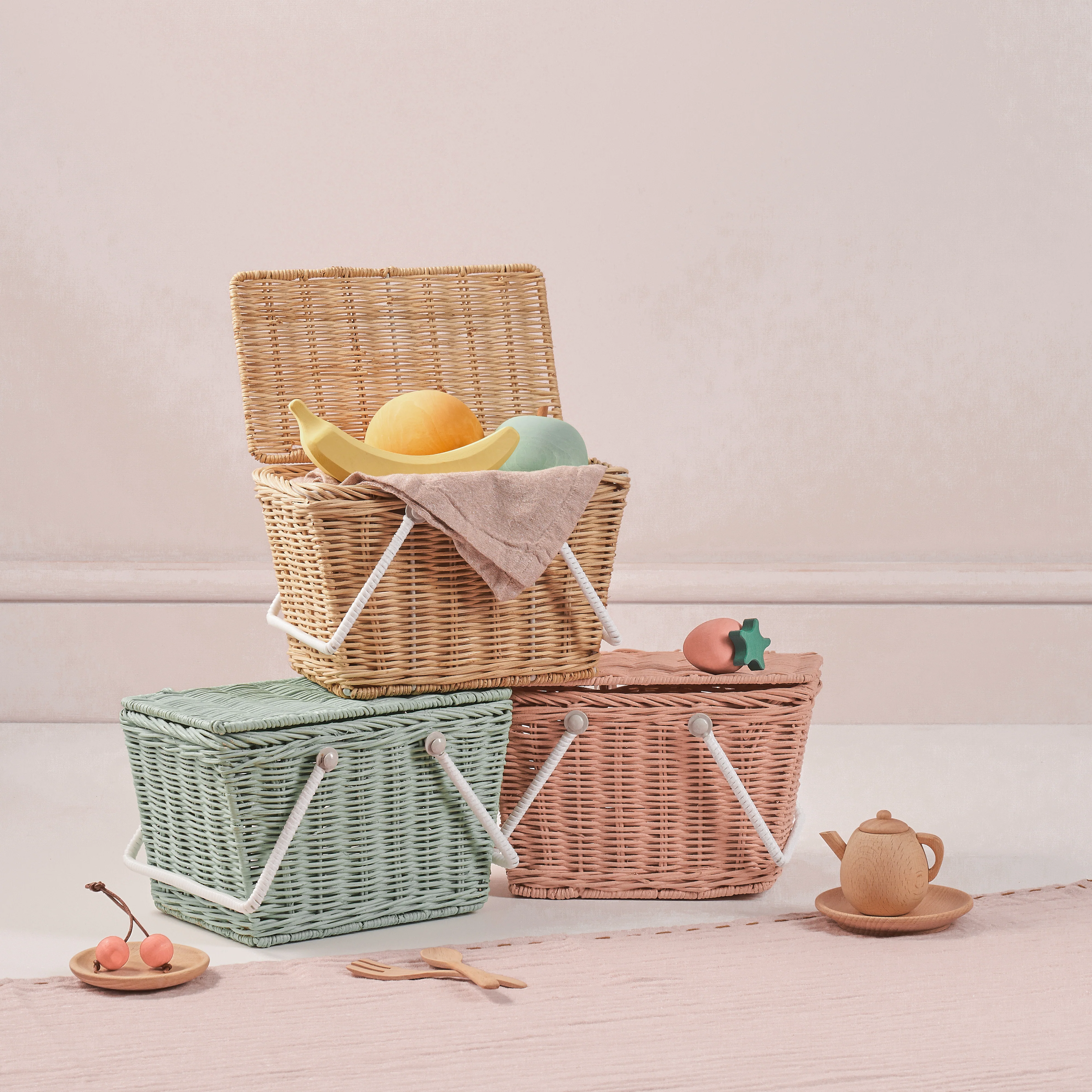 Rattan Piki Basket - Rose - Image 2