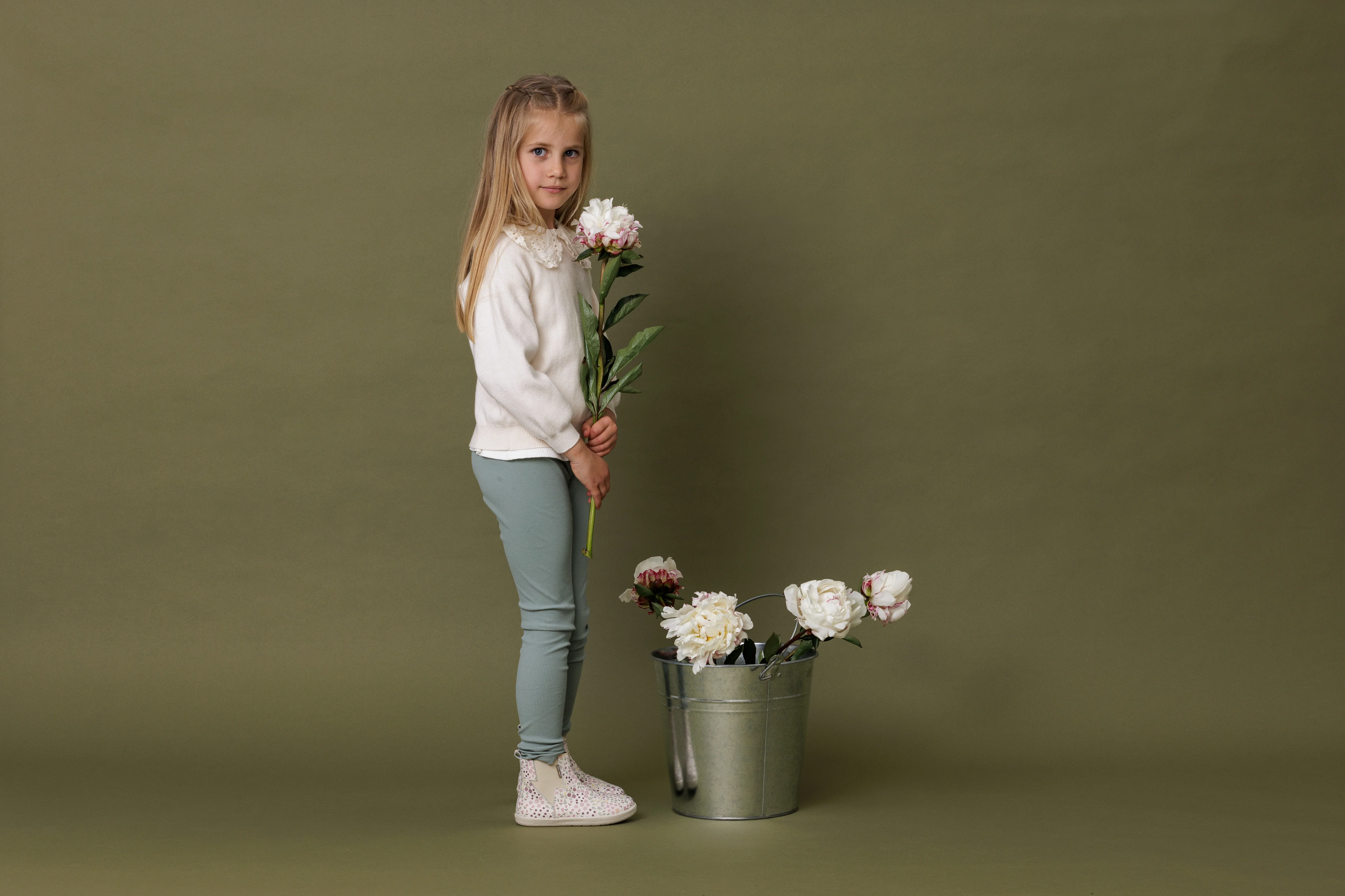 Electric Boot - Secret Garden - Image 4