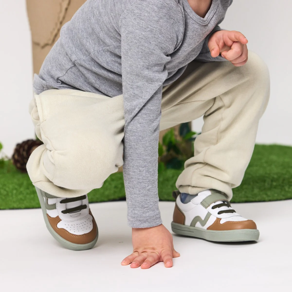 XO Trainer Sage/Tan Combo - Image 4