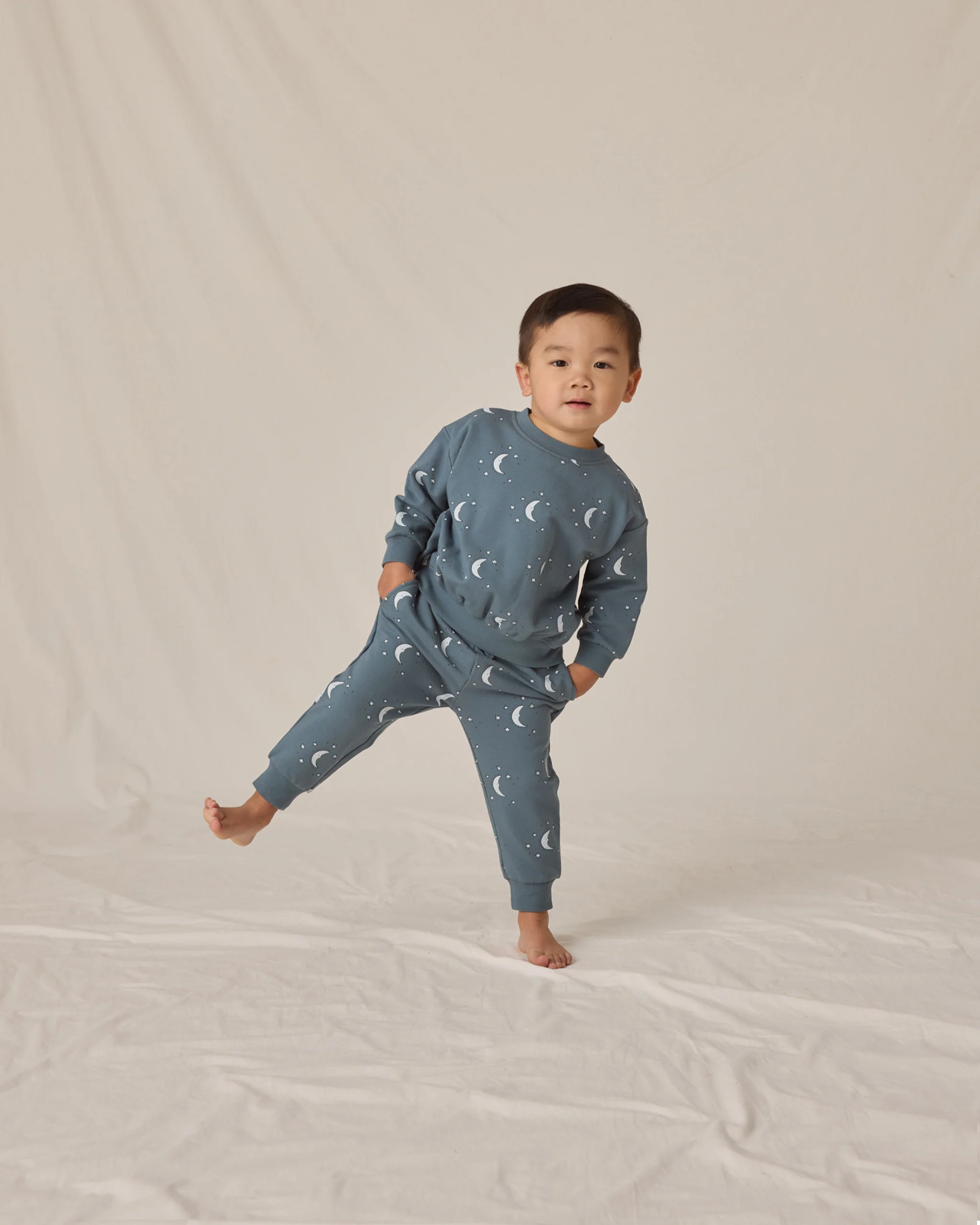 Relaxed Fleece Sweatpant - Silver Moons - Image 3