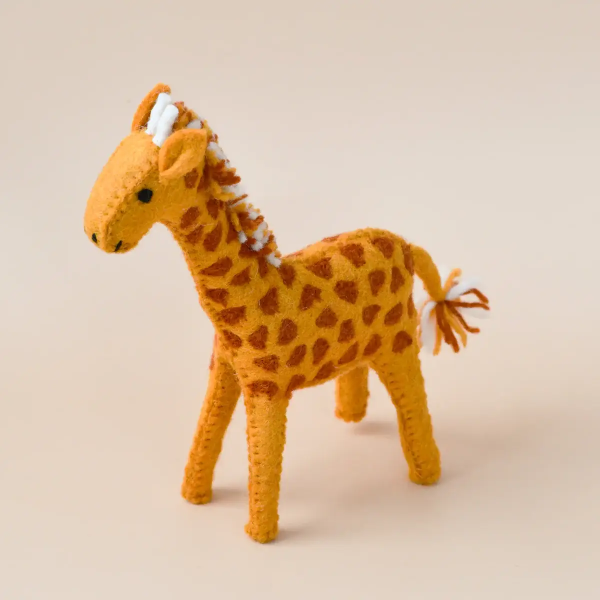 Felt Giraffe Soft Toy for Safari Play - Image 3