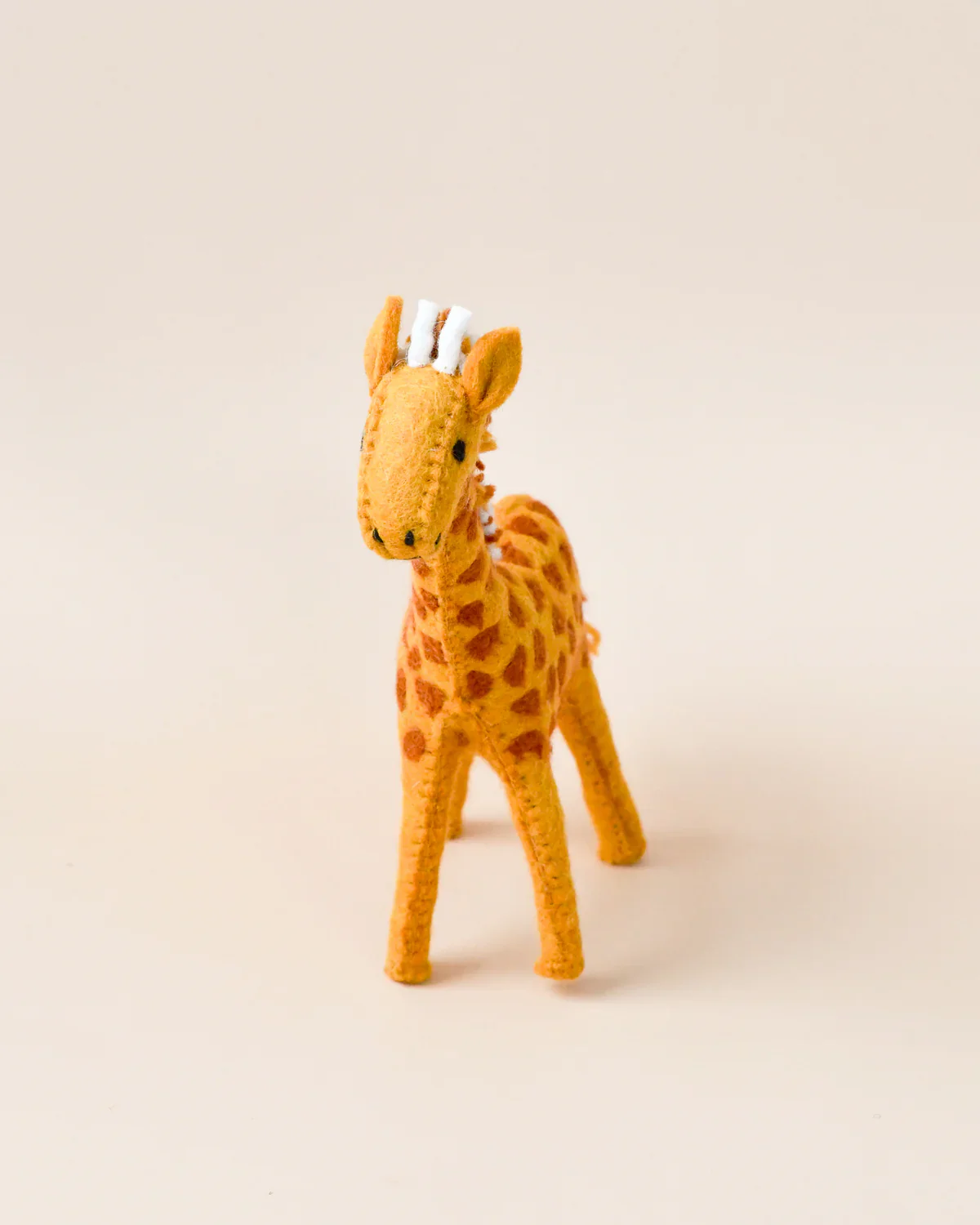 Felt Giraffe Soft Toy for Safari Play - Image 4