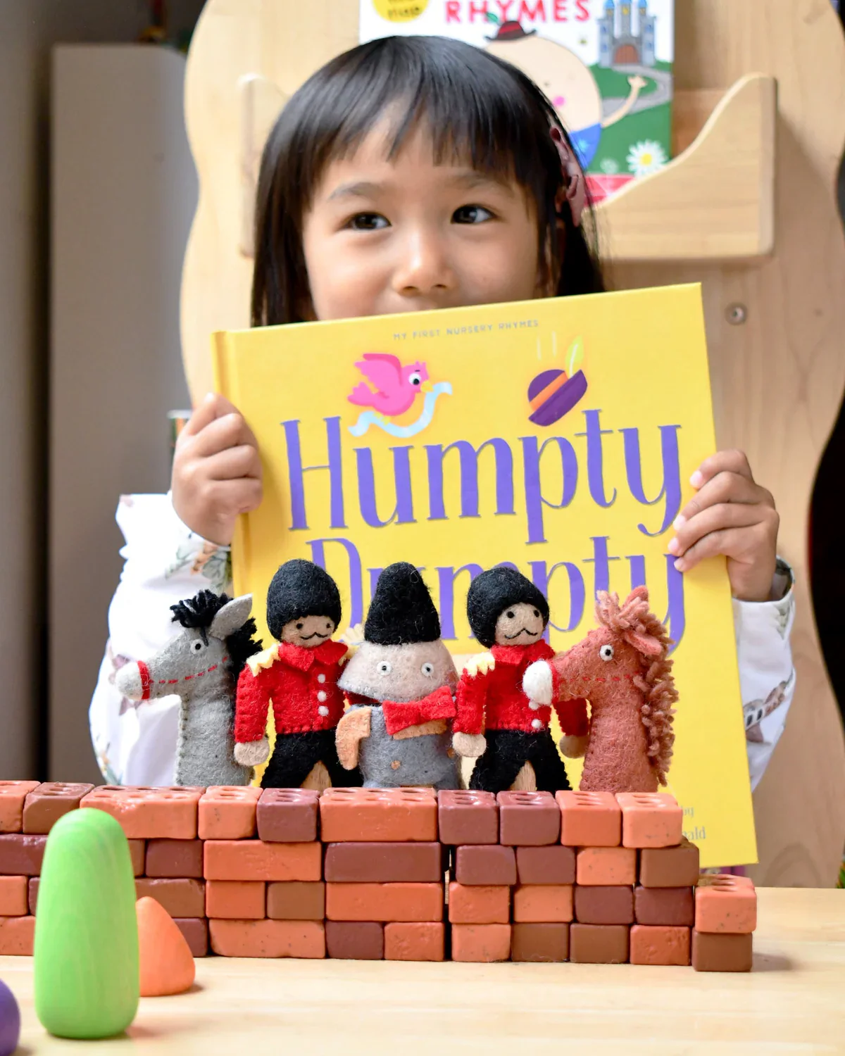 Finger Puppet Set - Humpty Dumpty - Image 2