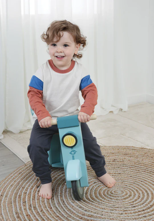 Delivery Scooter - Image 3