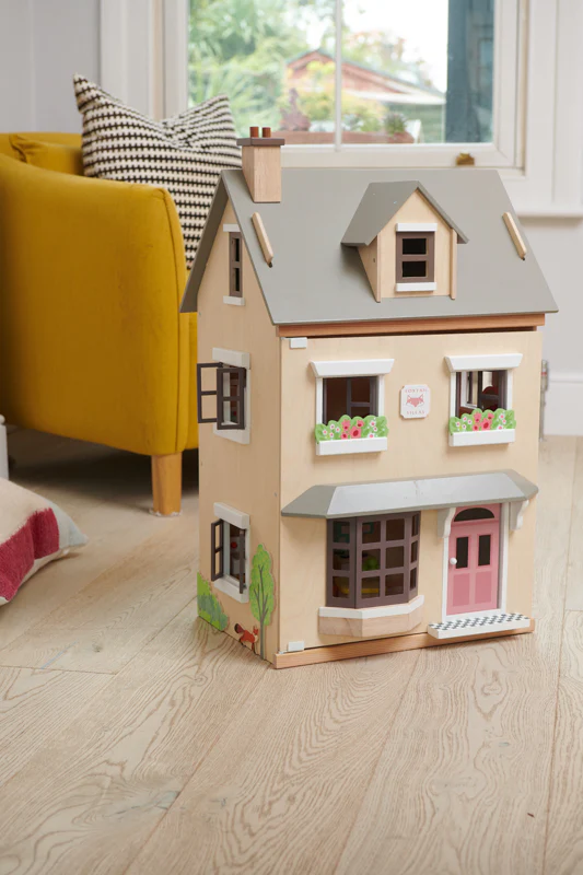 Foxtail Villa Doll House With Furniture - Image 6