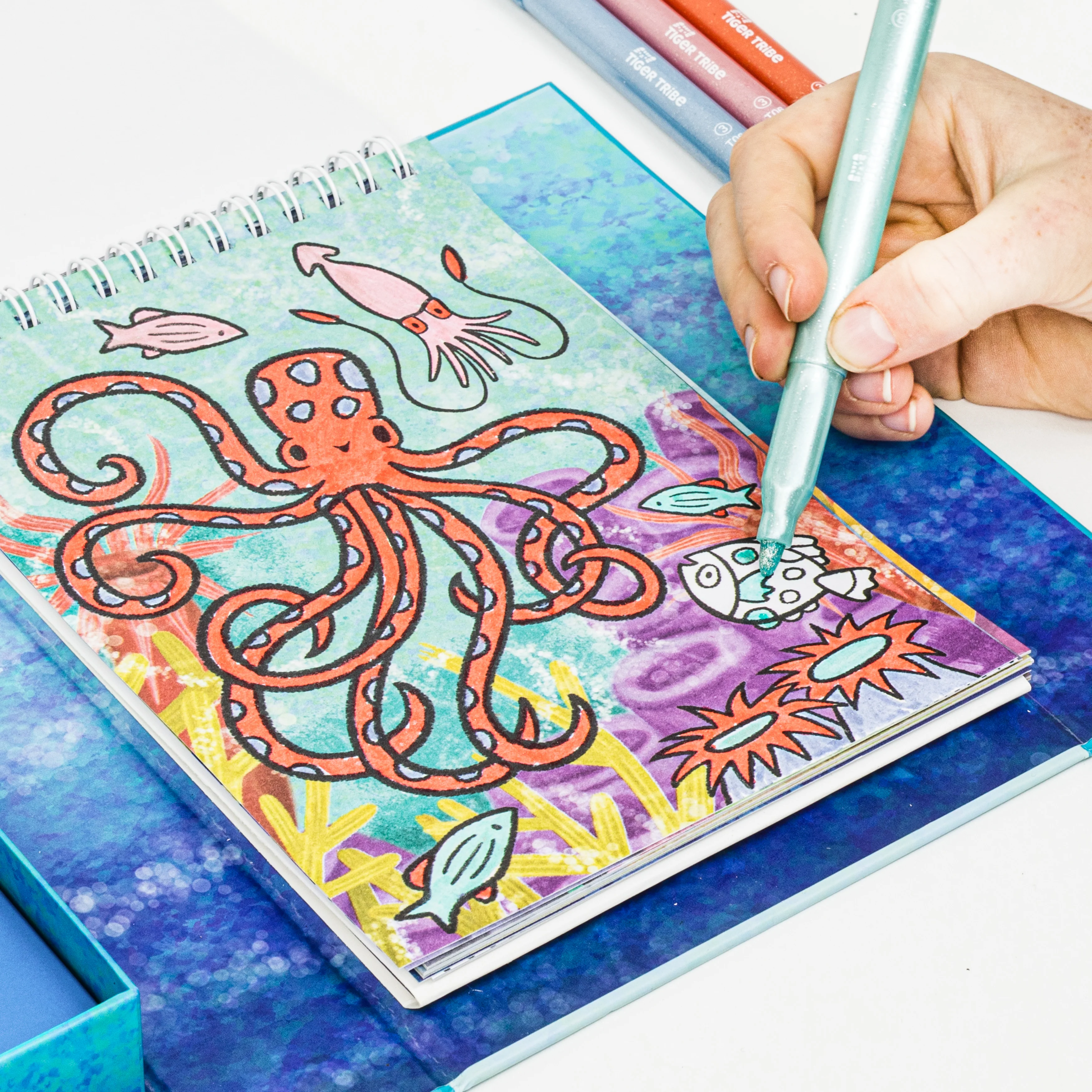 Shimmer Colouring Set - Sea Life - Image 2