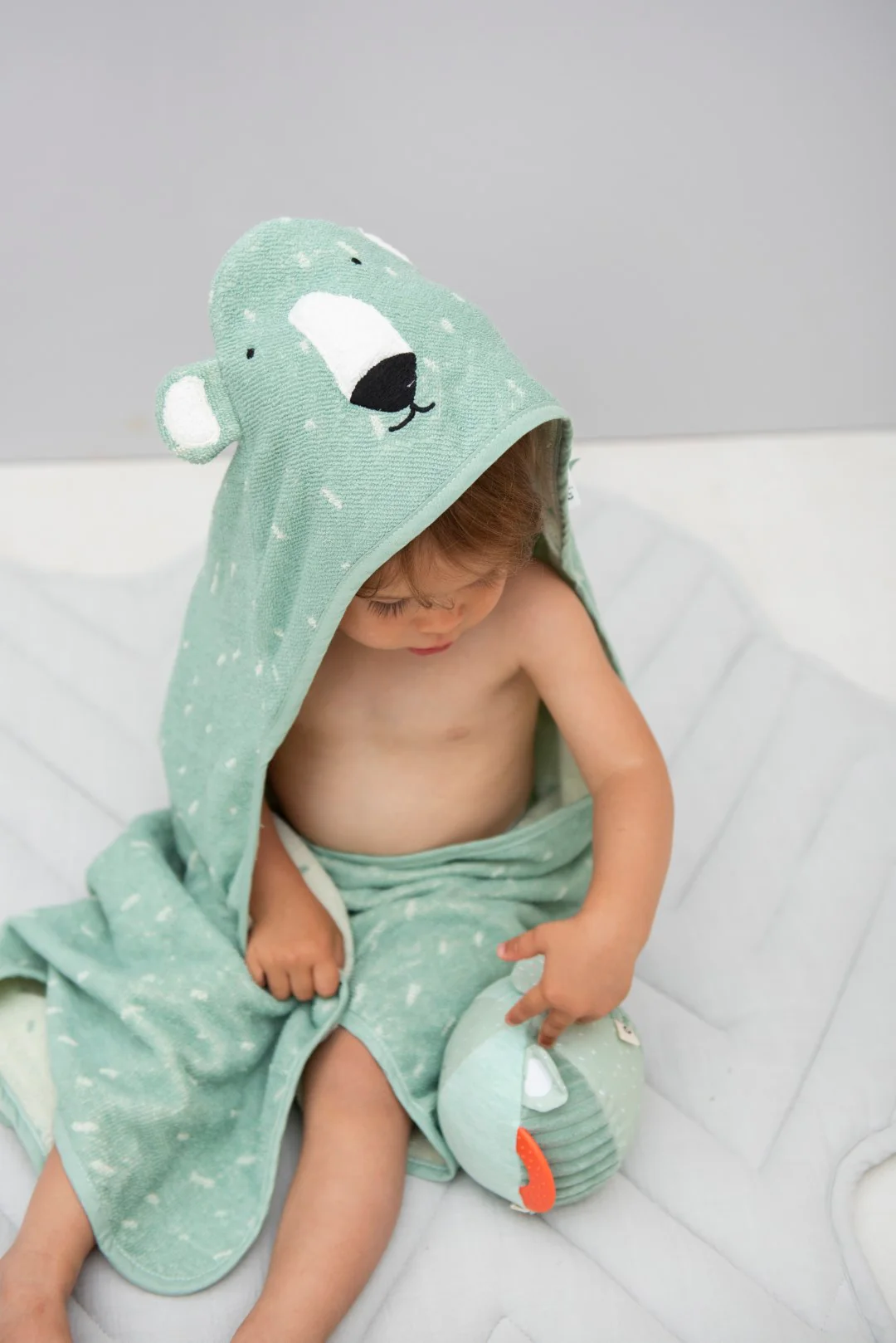 Organic Hooded Towel - Mr. Polar Bear - Image 2
