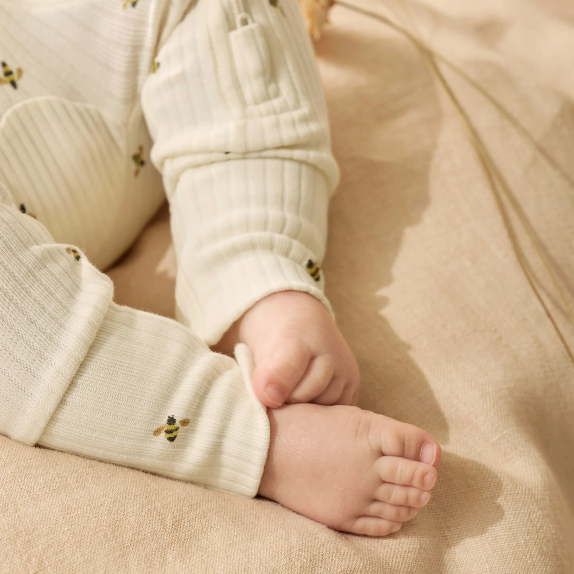 Organic Zipsuit with Feet - Bee Mine - Image 2
