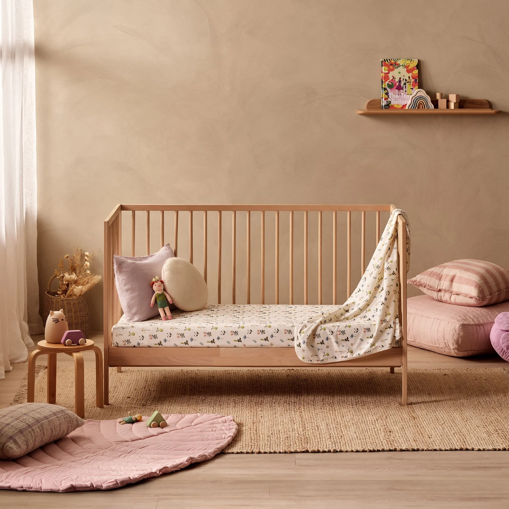 Organic Cot Sheet - Petit Garden - Image 3
