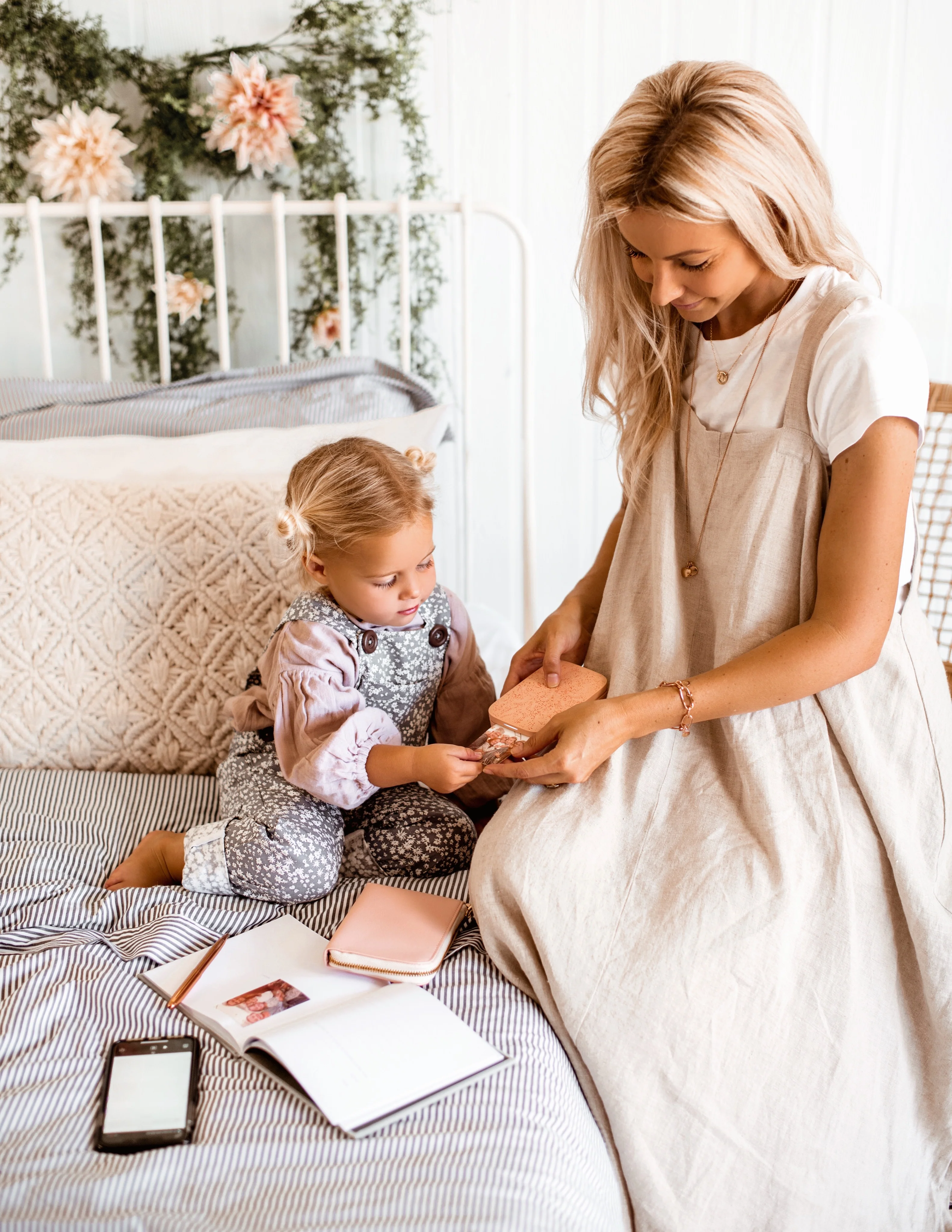 Write To Me - Mama & Me - Dusk - Image 9