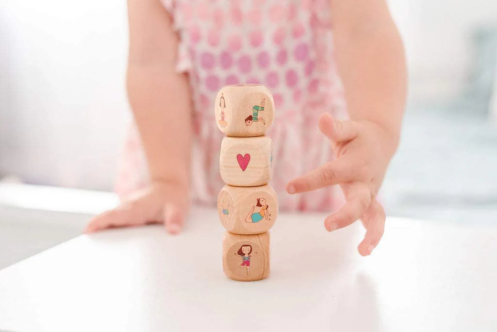 Yogi Fun Yoga Dice Game - Image 3